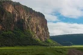 Lake Naivasha & Hell's Gate National Park